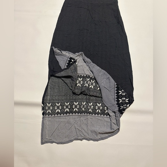 NWOT ZINK LONDON WOMEN DOT PRINT MAXI LENGTH DRESS WITH SIDE ZIP AND SLIT SIZE S - Picture 4 of 13